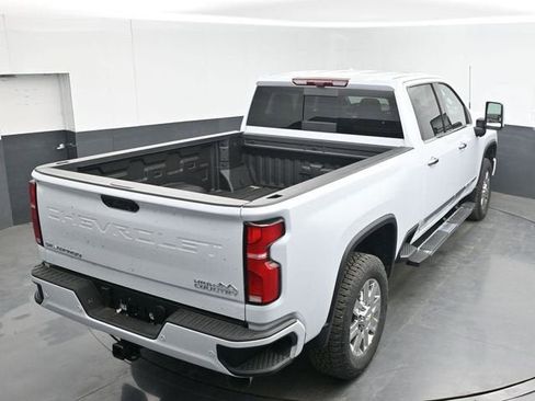 New 2026 Chevrolet Silverado 2500 High Country w/ High Country Premium Package AWD/4WD image 41