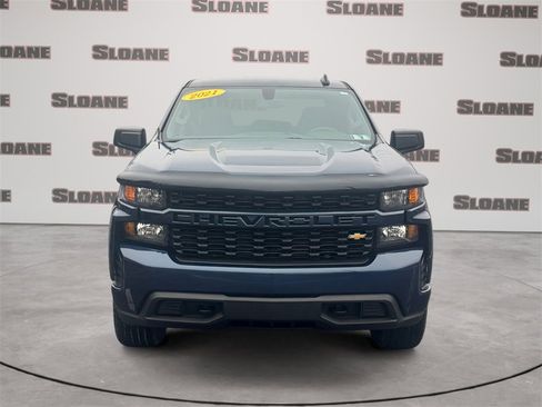 Used 2021 Chevrolet Silverado 1500 Custom image 8
