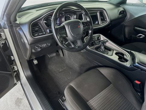Used 2022 Dodge Challenger GT RWD image 18