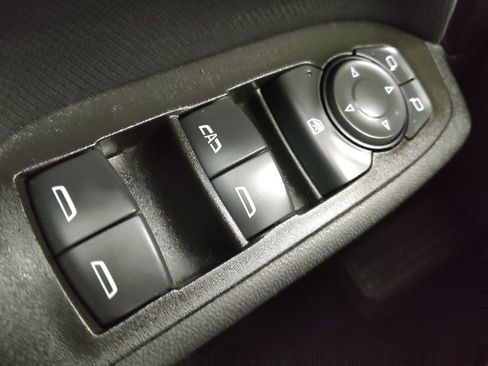 Used 2023 Chevrolet Equinox RS AWD/4WD image 27