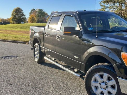 Used 2013 Ford F150 XLT w/ Luxury Equipment Group image 9