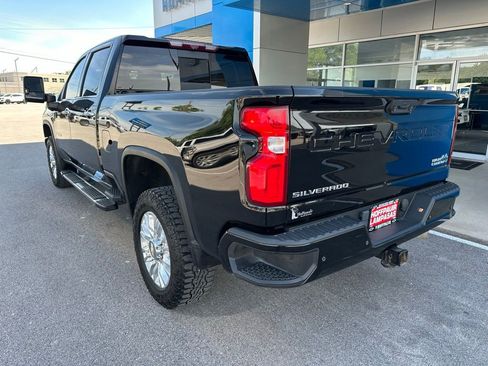 Used 2022 Chevrolet Silverado 3500 High Country w/ Z71 Off-Road Package AWD/4WD image 2