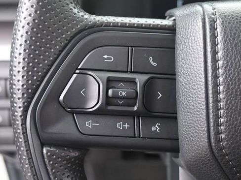 Used 2024 Toyota Tacoma SR5 AWD/4WD image 16