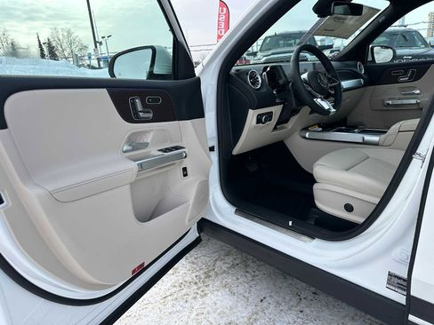 New 2026 Mercedes-Benz GLB 250 GLB 250 image 19