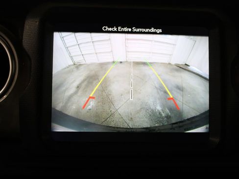 Used 2018 Jeep Wrangler Unlimited Sahara image 52