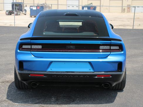 New 2026 Dodge Charger Scat Pack w/ Blacktop Package AWD/4WD image 32