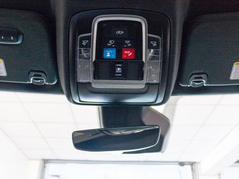 Certified 2025 RAM 1500 Big Horn image 19