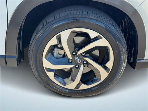 Used 2023 Subaru Forester Touring image 8