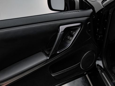 Used 2013 Nissan GT-R Premium image 74