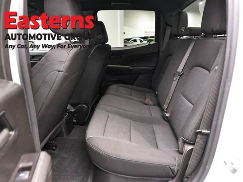 Used 2024 Chevrolet Colorado W/T RWD image 19