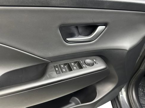 Used 2026 Hyundai Kona SEL Premium AWD/4WD image 31