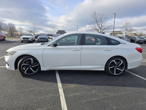 Certified 2022 Honda Accord Sport image 15
