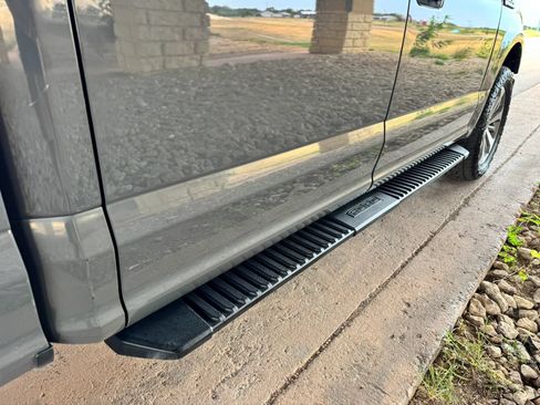 Used 2018 Ford F150 XL w/ Equipment Group 101A Mid AWD/4WD image 24