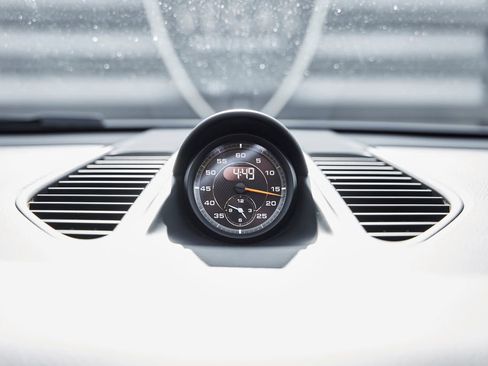 Used 2018 Porsche 911 GT3 w/ Sport Chrono Package RWD image 65