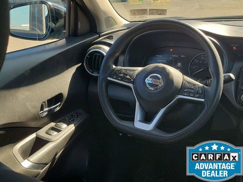 Used 2021 Nissan Kicks SV image 26