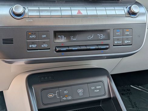 Certified 2024 Hyundai Kona SEL FWD image 23
