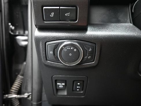 Certified 2020 Ford Expedition Max Limited RWD image 13