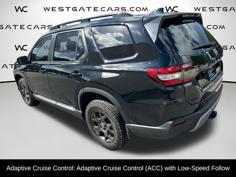 Used 2025 Honda Pilot TrailSport image 21