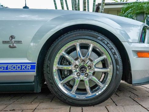 Used 2009 Ford Mustang Shelby GT500 RWD image 3