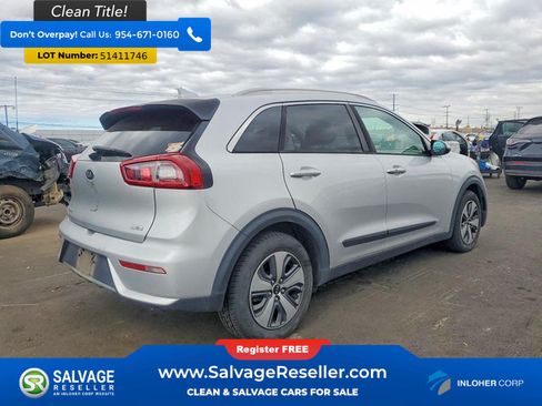 Used 2017 Kia Niro LX FWD image 4