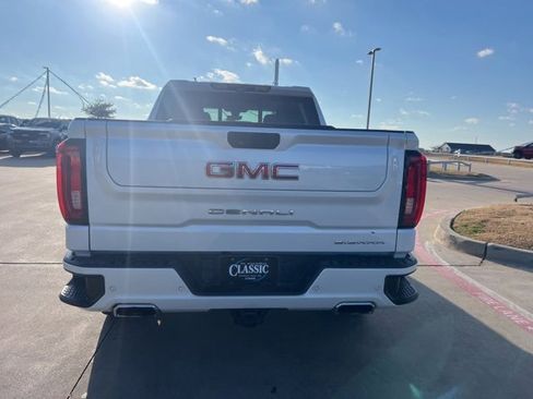 Used 2020 GMC Sierra 1500 Denali w/ Denali Ultimate Package image 9