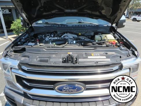 Used 2022 Ford F350 Platinum w/ FX4 Off-Road Package AWD/4WD image 72