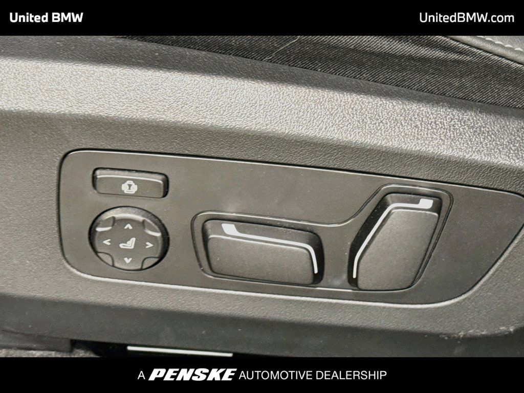 Certified 2025 BMW X3 xDrive30i w/ Premium Package AWD/4WD image 11