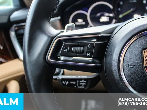 Used 2023 Porsche Panamera 4 Platinum Edition AWD/4WD image 25