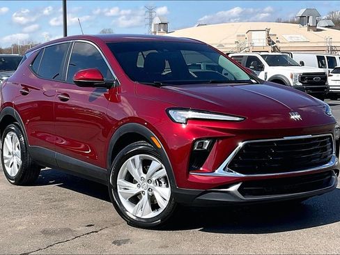 Used 2025 Buick Encore GX Preferred w/ Comfort Package image 36