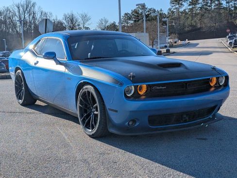 Used 2023 Dodge Challenger R/T Scat Pack w/ T/A Package image 3