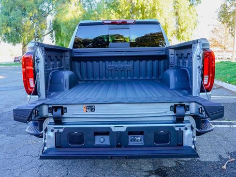 New 2026 GMC Sierra 1500 AT4X AWD/4WD image 12
