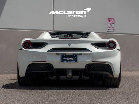 Used 2017 Ferrari 488 Spider RWD image 6