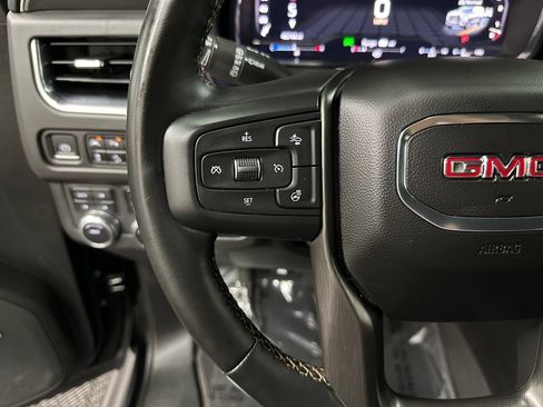 Used 2023 GMC Yukon XL AT4 w/ AT4 Premium Package AWD/4WD image 14