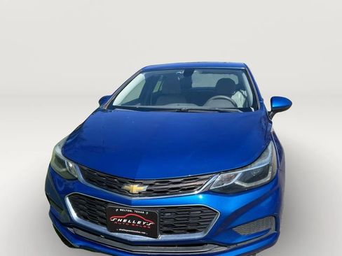 Used 2017 Chevrolet Cruze LT w/ Convenience Package image 15
