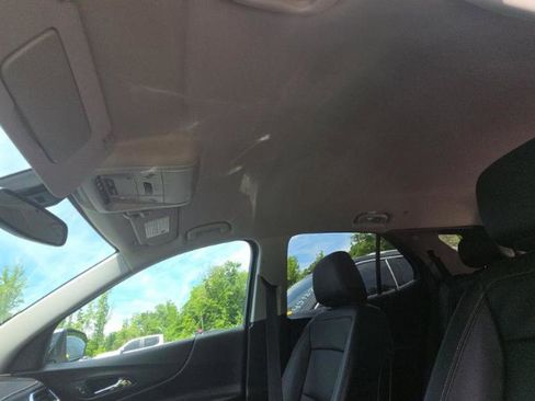 Used 2021 Chevrolet Equinox Premier AWD/4WD image 14
