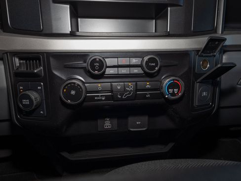 New 2026 Ford F350 XL w/ STX Appearance Package AWD/4WD image 15
