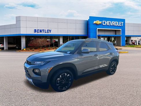 Used 2023 Chevrolet TrailBlazer LT image 1