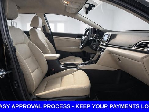Used 2018 Hyundai Elantra SEL FWD image 14