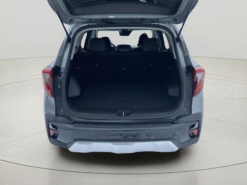 Used 2024 Kia Seltos EX image 11