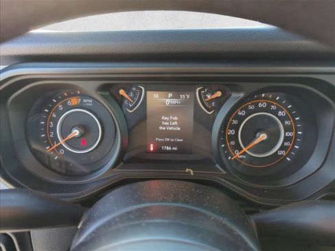 Used 2025 Jeep Wrangler Sport image 16