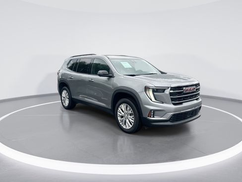 Used 2024 GMC Acadia Elevation FWD image 2