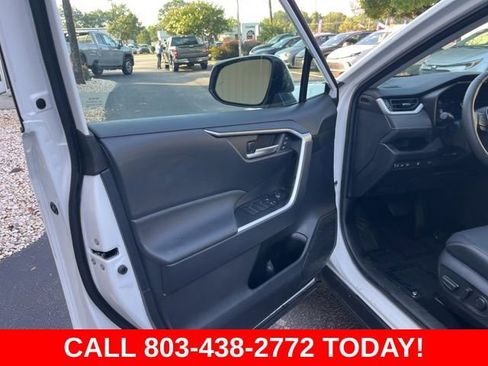 Used 2025 Toyota RAV4 XLE Premium w/ Weather Package FWD image 5