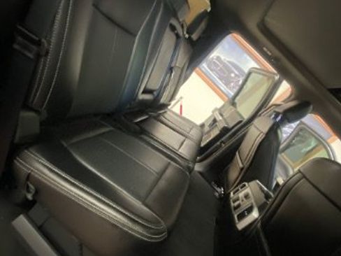Used 2021 Ford F250 Lariat image 27