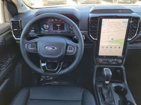 New 2025 Ford Ranger Lariat w/ FX4 Off-Road Package image 8