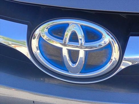 Used 2016 Toyota Camry LE FWD image 21