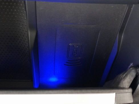 Used 2026 BMW X5 xDrive50e w/ Climate Comfort Package image 31