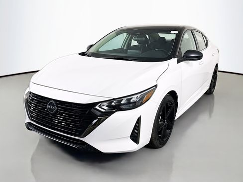 Used 2024 Nissan Sentra SR image 4