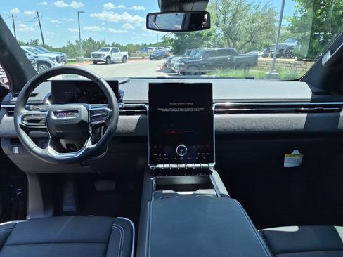 New 2026 GMC Sierra EV Elevation w/ LPO, Elevation Dark Package AWD/4WD image 30