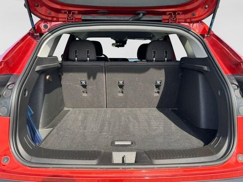 Used 2024 Chevrolet Trax LS w/ LS Convenience Package FWD image 5