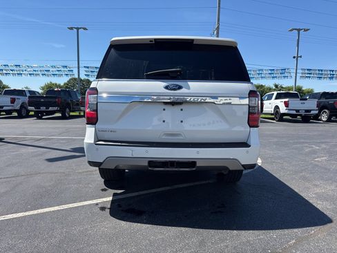 Used 2021 Ford Expedition Limited AWD/4WD image 5